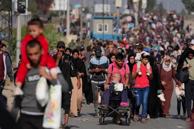 ‘Nothing is left’: Thousands of Palestinians flee south as Israel steps up Gaza City offensive